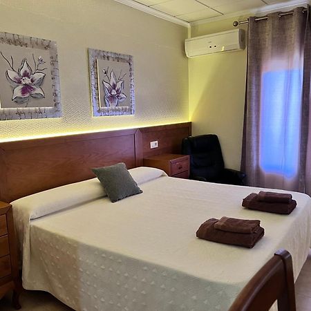 Hotel Don Juan Puente de Génave Zewnętrze zdjęcie