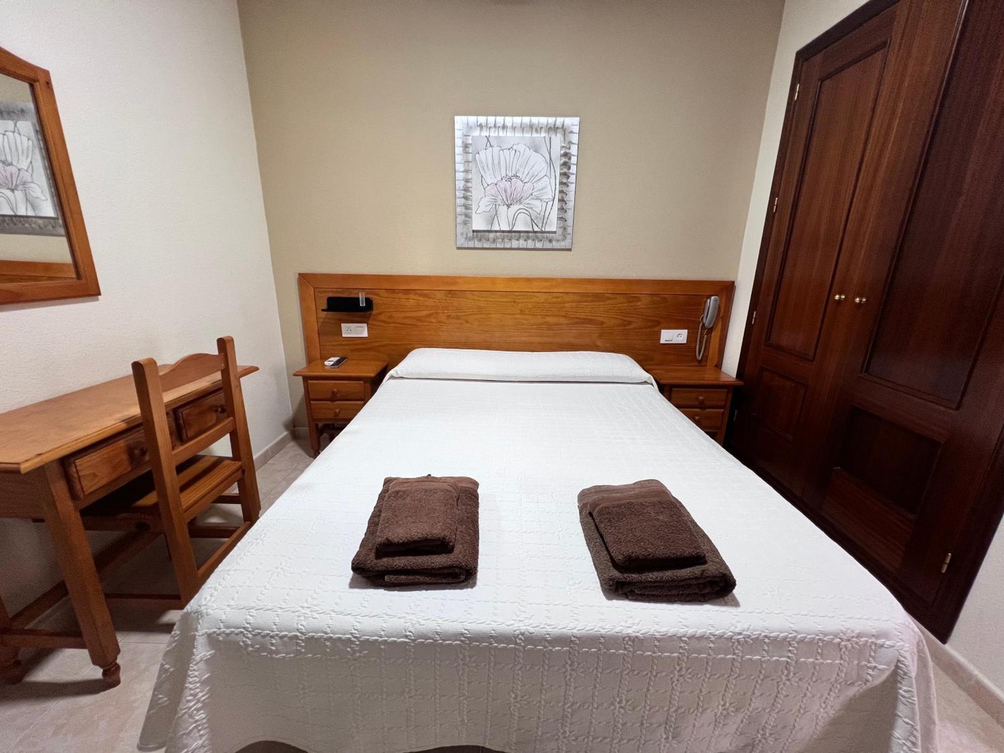 Hotel Don Juan Puente de Génave Zewnętrze zdjęcie