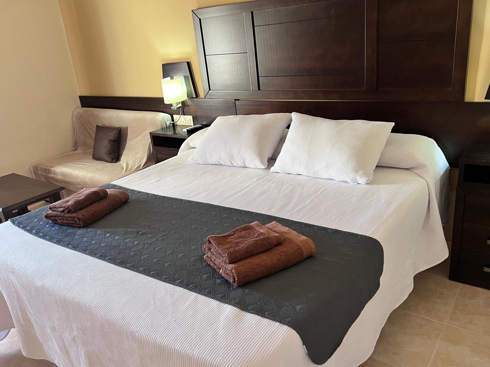 Hotel Don Juan Puente de Génave Zewnętrze zdjęcie