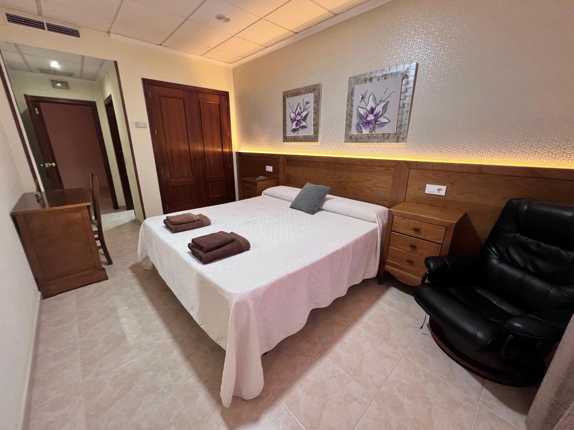 Hotel Don Juan Puente de Génave Zewnętrze zdjęcie