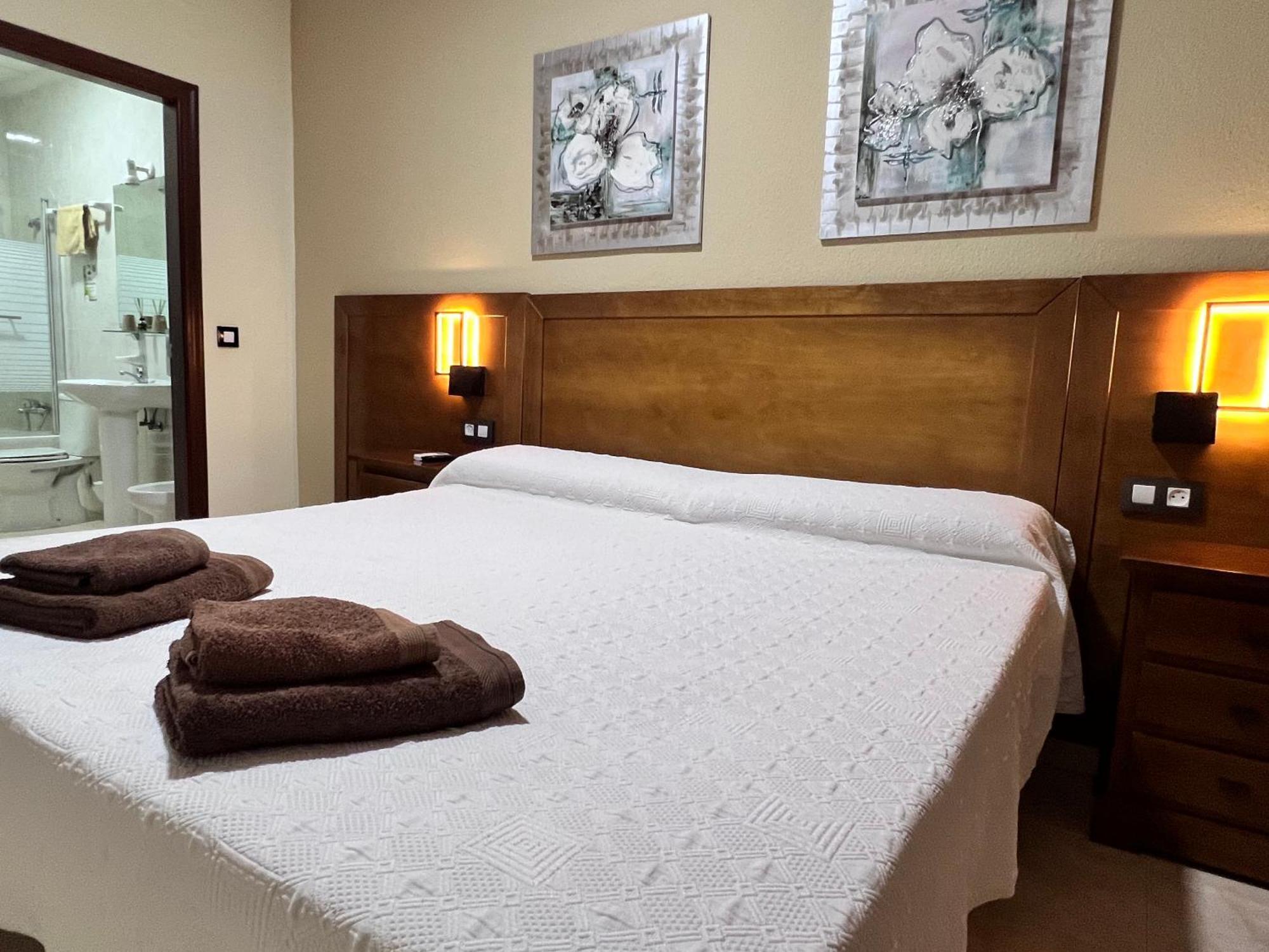Hotel Don Juan Puente de Génave Zewnętrze zdjęcie