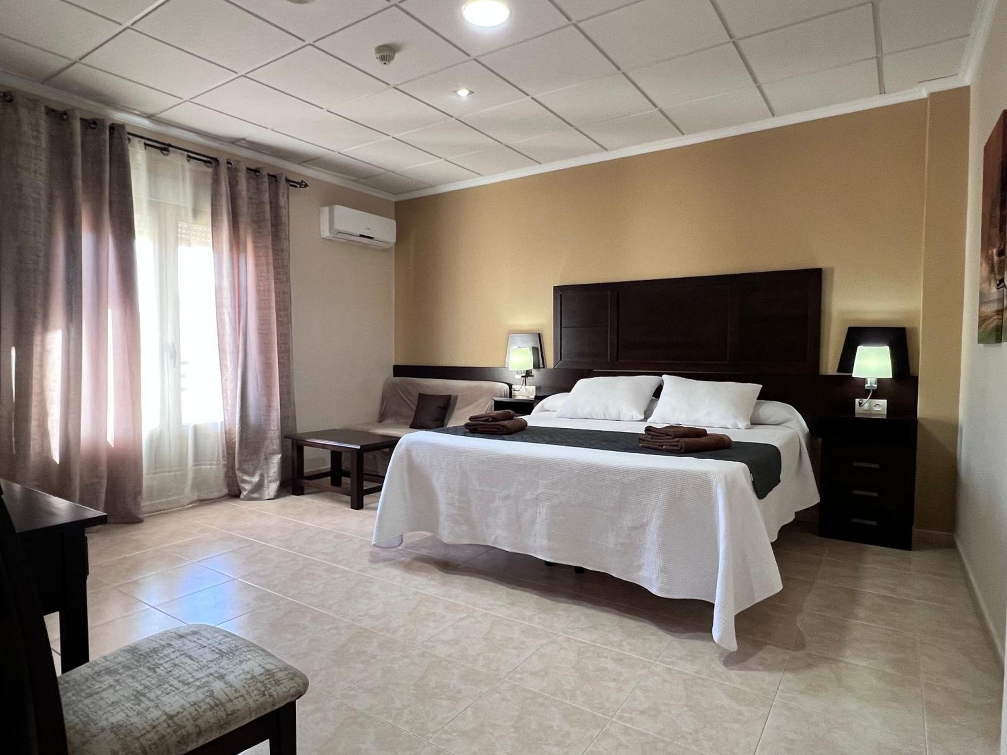 Hotel Don Juan Puente de Génave Zewnętrze zdjęcie