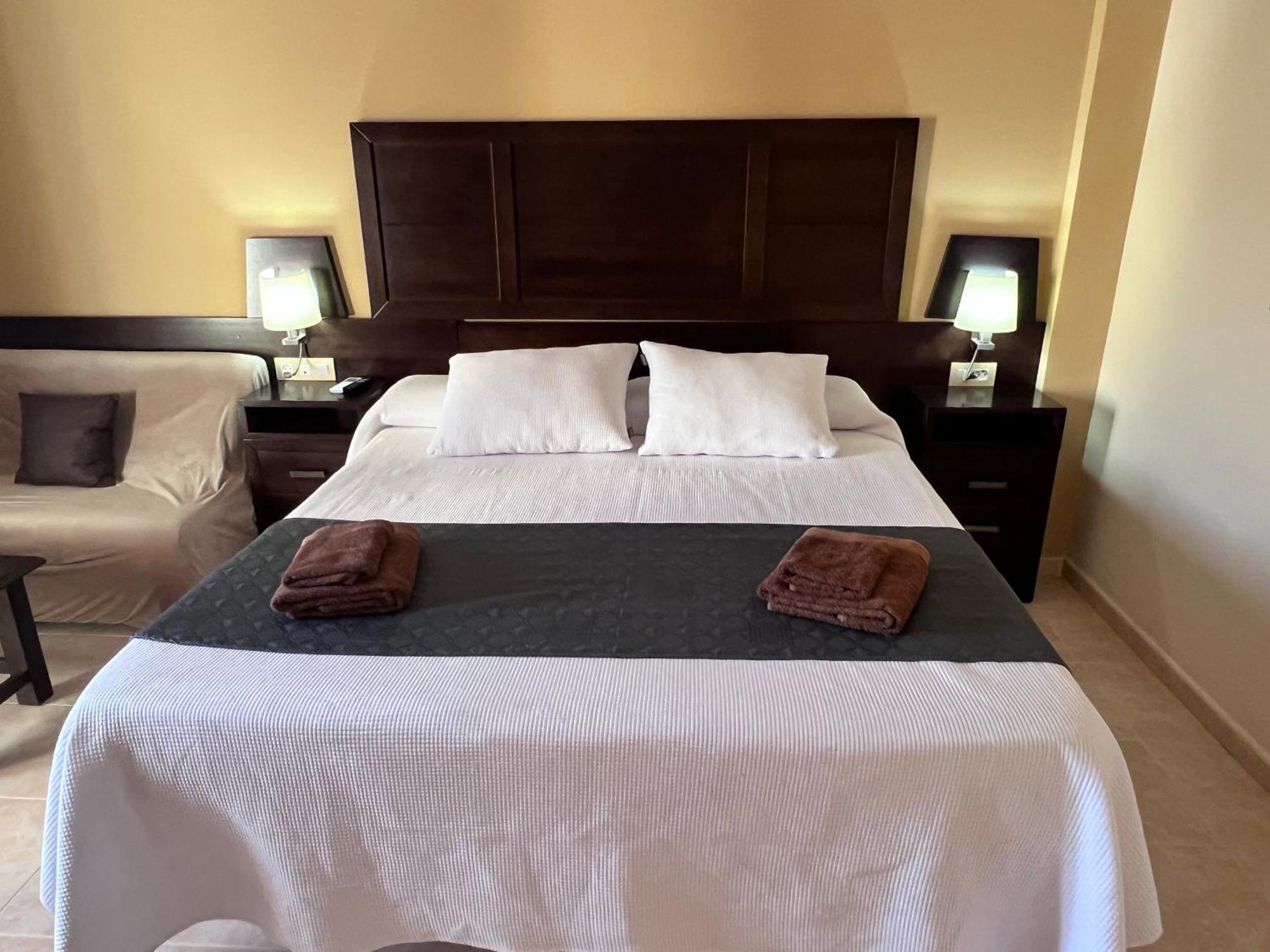 Hotel Don Juan Puente de Génave Zewnętrze zdjęcie